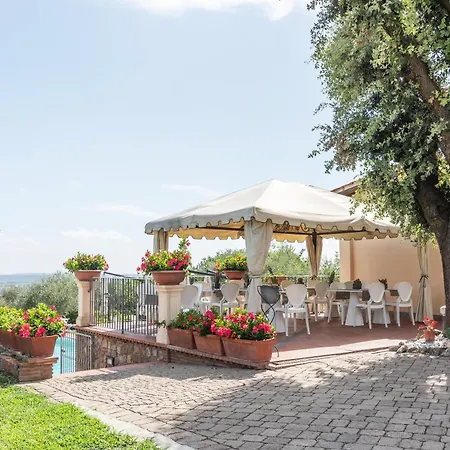 - Collina Toscana *
