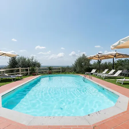 - Collina Toscana Monsummano Terme
