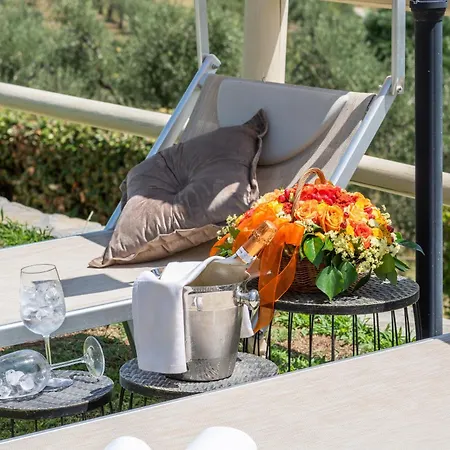 - Collina Toscana Monsummano Terme