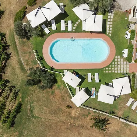 - Collina Toscana Monsummano Terme